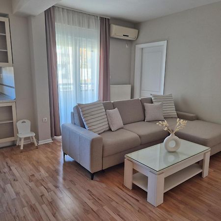 Apartman Loncar ポスシエ エクステリア 写真